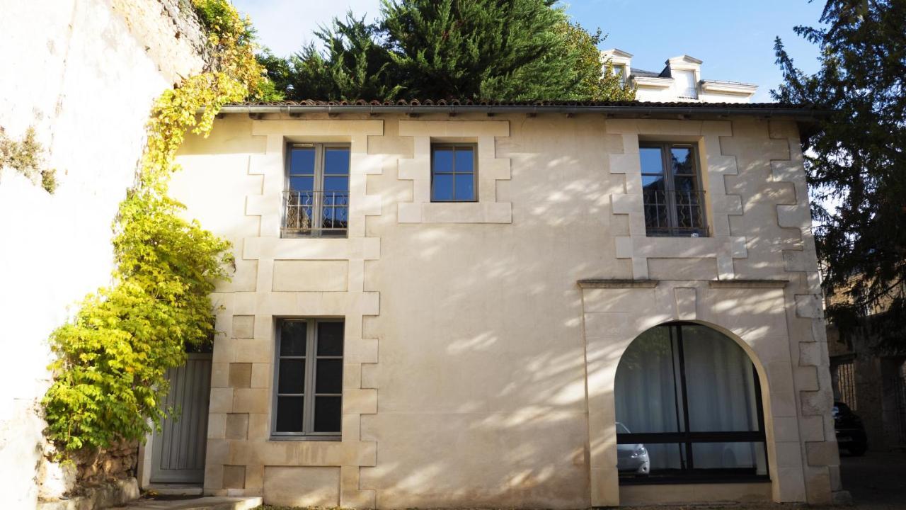 Apartamento Céleste - Hypercentre parking privé Poitiers Exterior foto